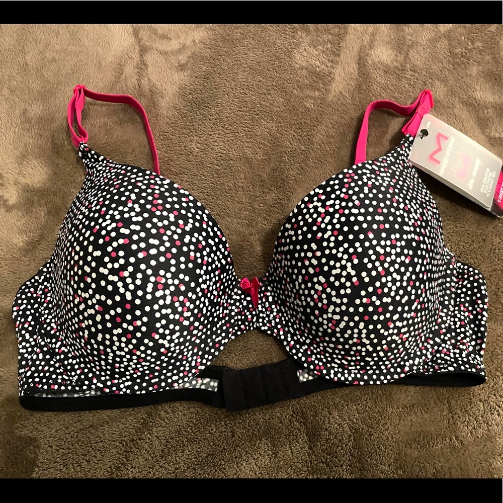 Polka dot t-shirt bra